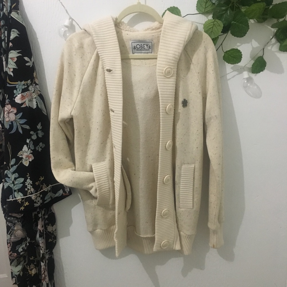 Cozy Obey propaganda hoodie sweater